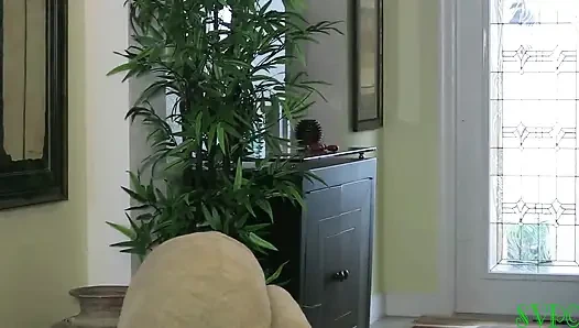 Stepmom Teaches Stepdaughter How to Eat Pussy