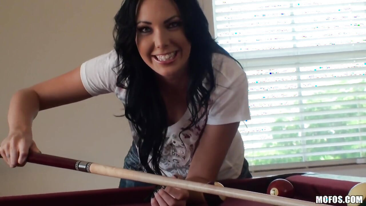 I Know That Girl - Megan Foxx Sucks Cock at Pool