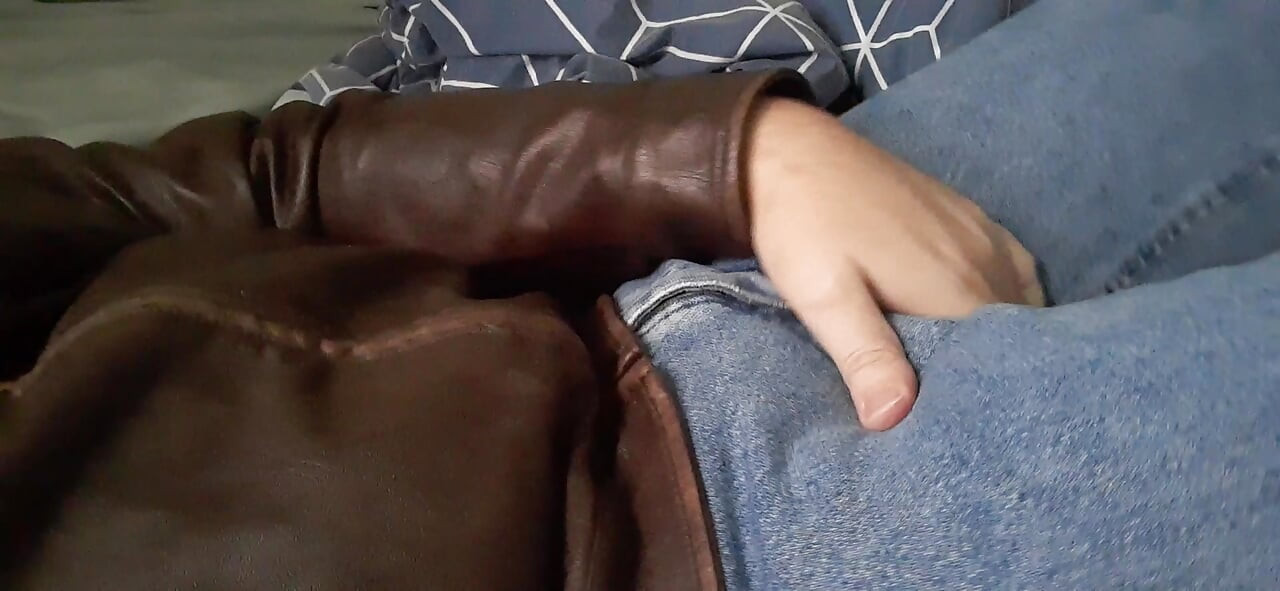 Gooning in leather and jeans