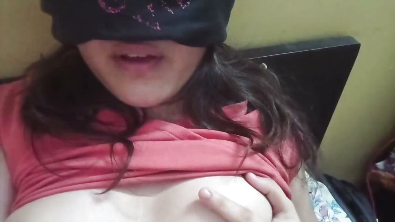 Hot pussy begs for dick
