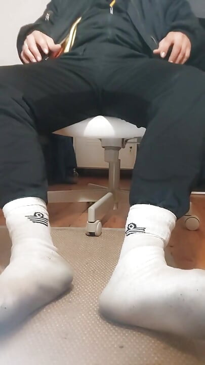 Dirtyjunkbro terminou o trabalho... Meias Fedorentas