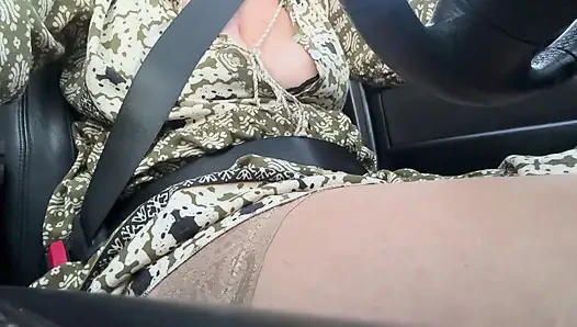 Ateşli zarif üvey anne ofise azgın gidiyor