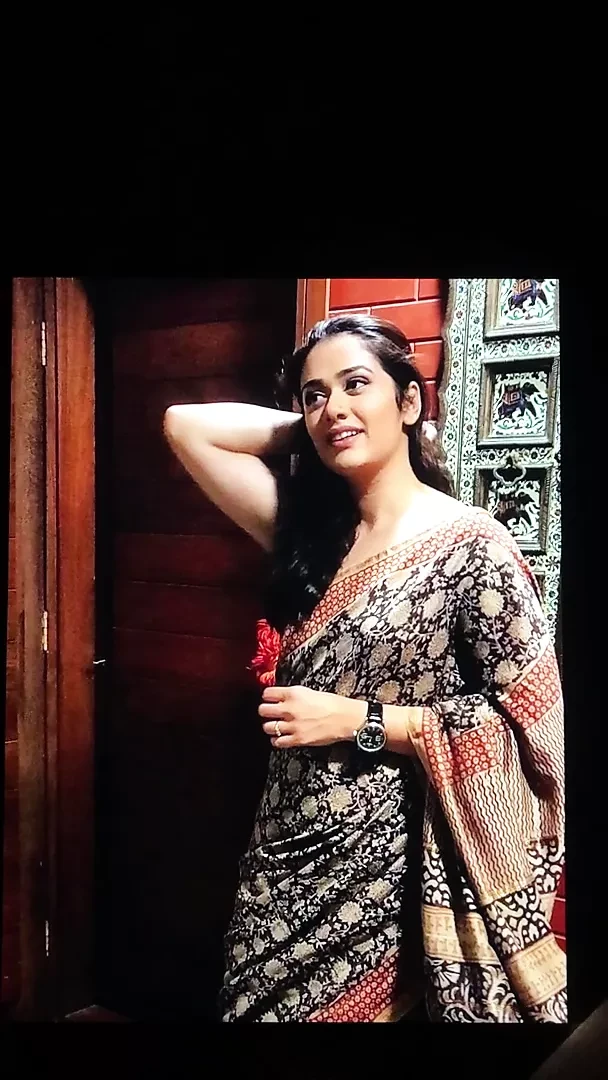 Milky marathi slut Girija moaning tribute1.0
