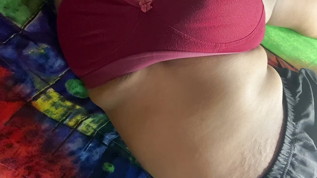 Schwägerin und schwager hatten sex, als die Familienmitglieder auf den markt gekommen waren