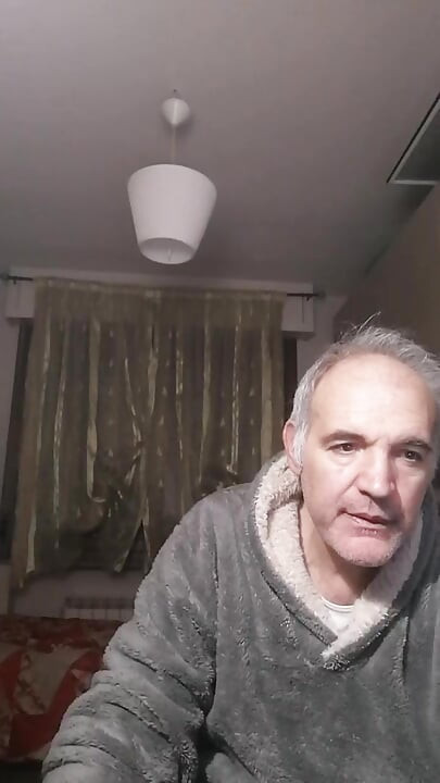 Chci stříkat všechno své horké mléko do pusy