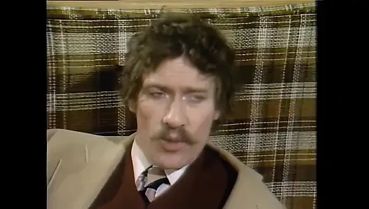 Lezbiyen Aşıklar Kendilerini Yalıyor