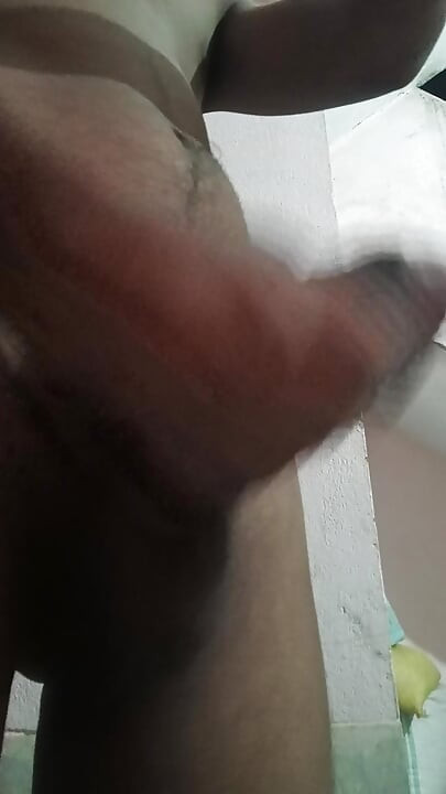 Desi grande pau preto