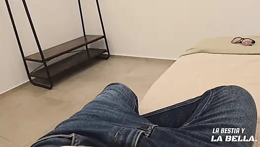 Bir otelde bir yabancıyı sikiyorum amatör!!