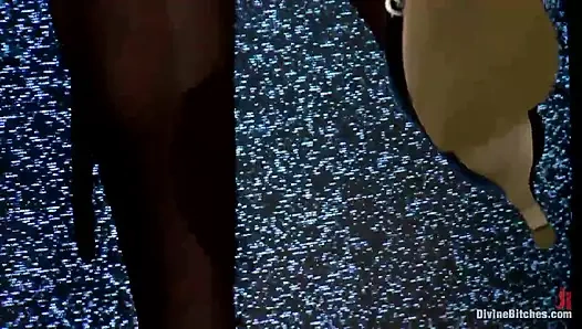 Bonus pov pemujaan Aiden starr!