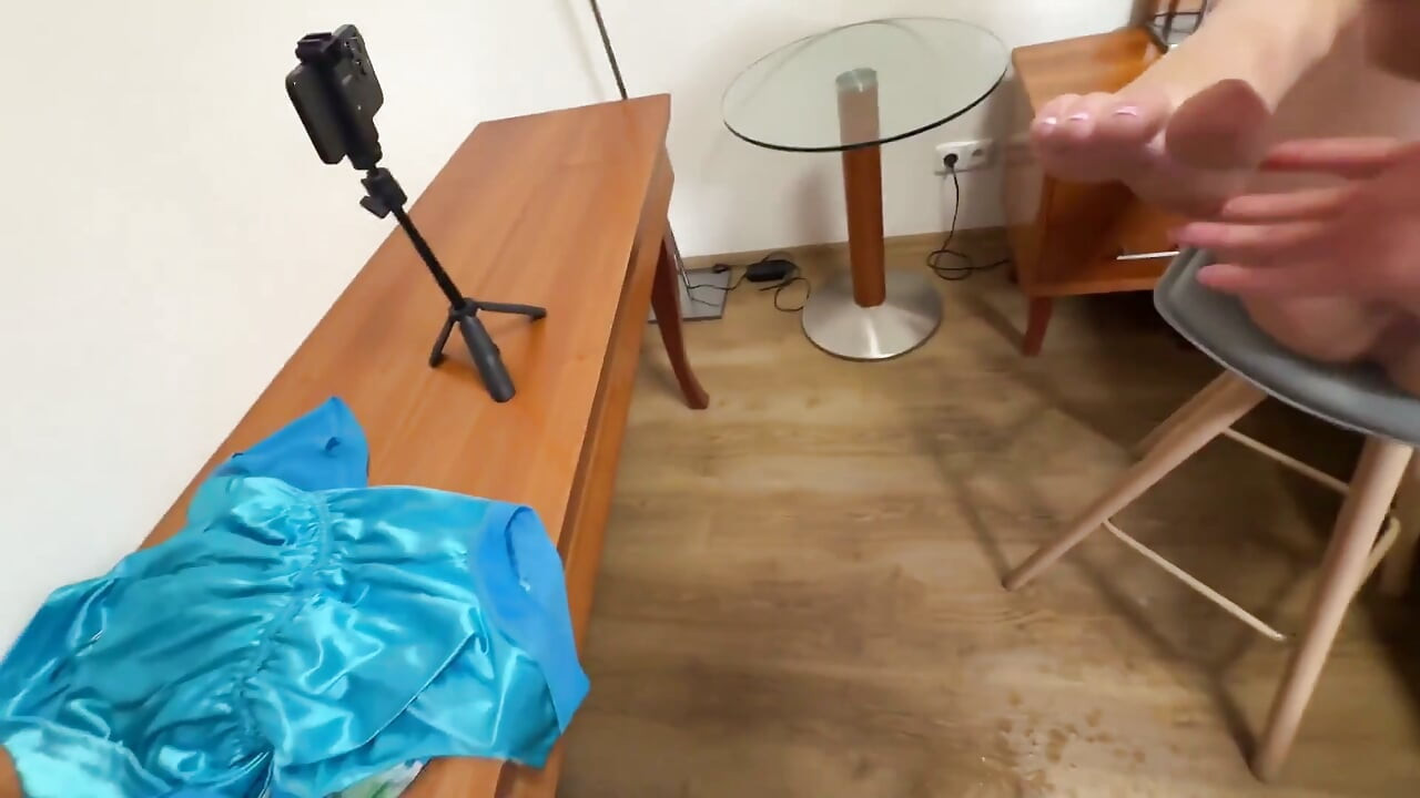Fantom Ep. #19 - Riddy: Hairy Pussy Creampie on the Chair Exclusive