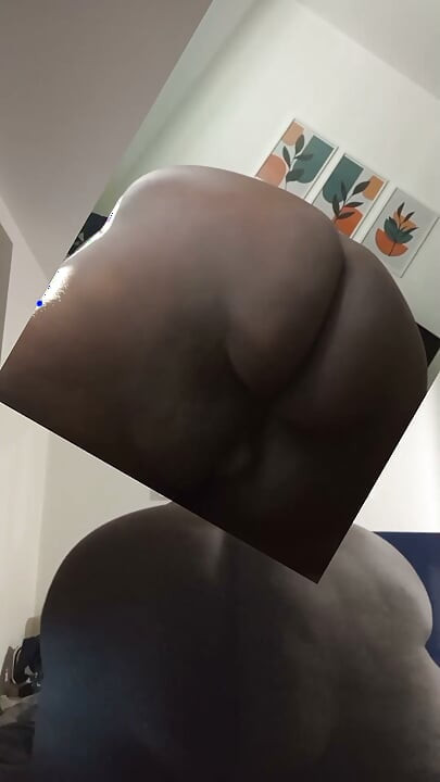 Solonude23