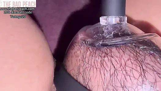 Powerful suction, burst my clitoris and squirt as a source THEBADPEACH