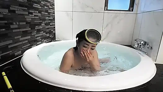 Japonya Sualtı Mastürbasyonu 2