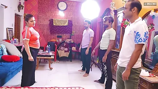 Guru yoga india yang lagi sange ngajarin seks yoga sama semua muridnya (audio bahasa india)