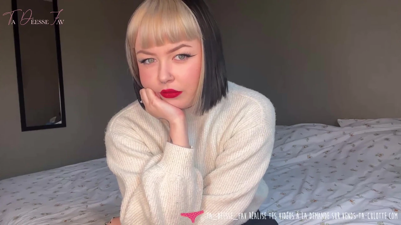 Vends-ta-culotte - Your crush reveals your true submissive nature