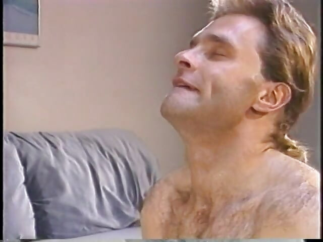 Classic stud sucks tranny cock while blond shoves dildo in his ass