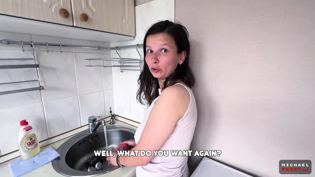 继母屈服于继子, 而继子利用了她