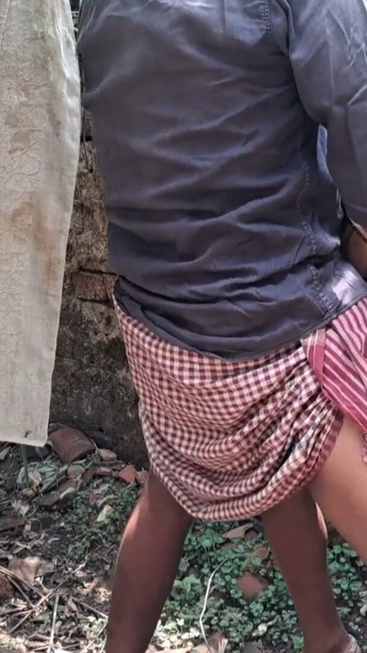 เมียเดซีเย็ดดิบกลางแจ้ง | คลิป 1