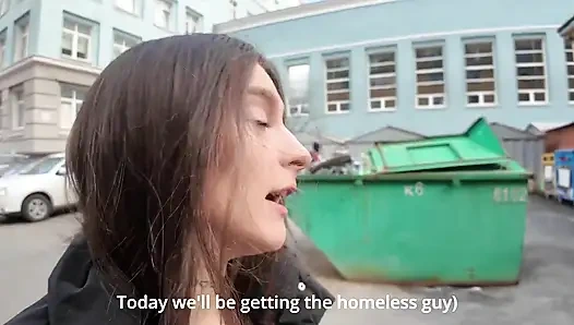 Шокирующий Контент! Ее Трахает Бездомный Мужик!
