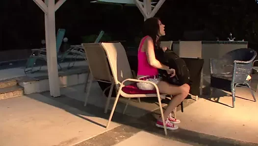 Sammy Brooks ve Bella Young ile lezbiyen video orta yaşlı seksi kadın