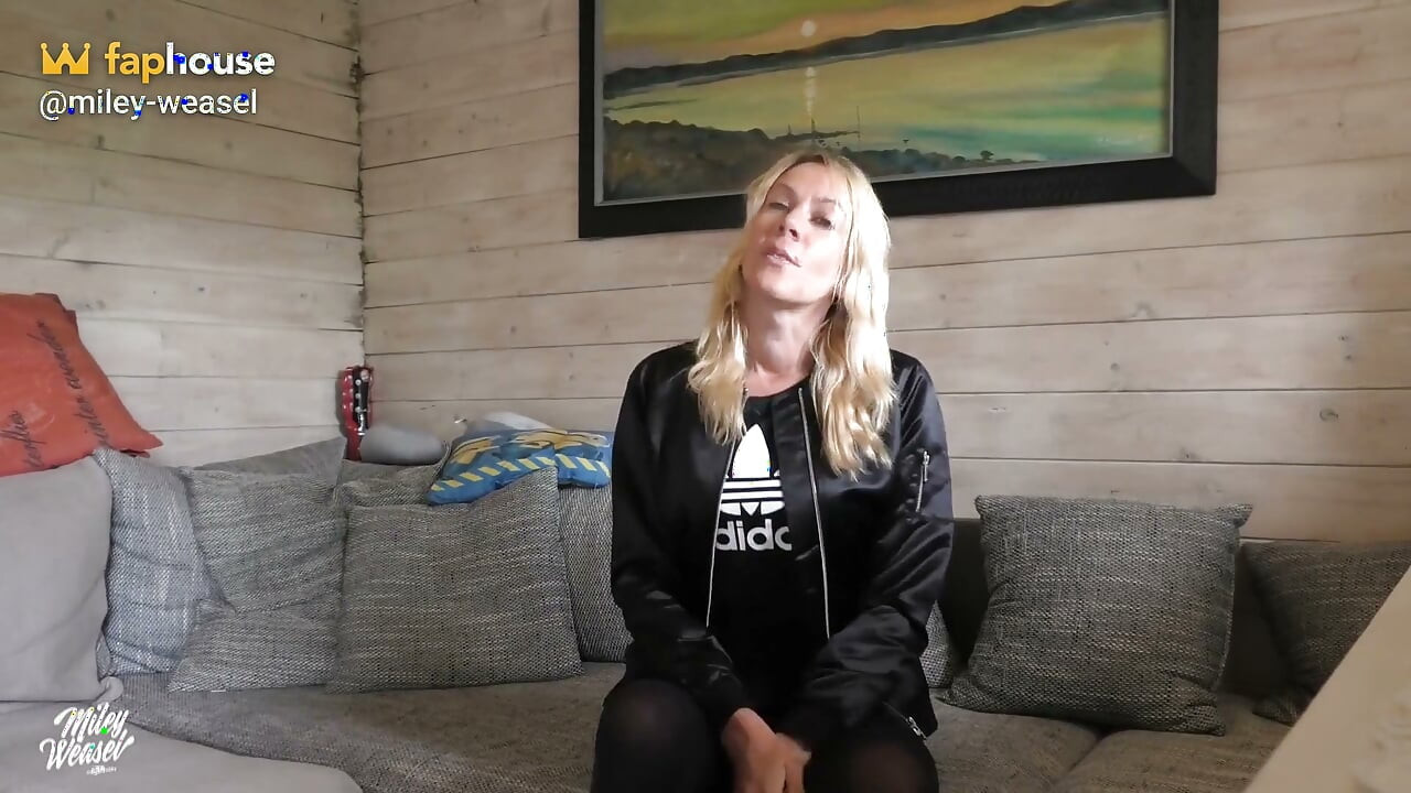 Blonde Whore Lets a Stranger Fuck Her on the Autobahn Parking Lot