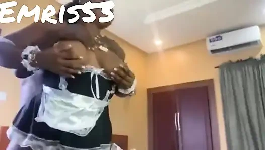 Şişman Kıçlı Afrika Ev Hizmetçileri