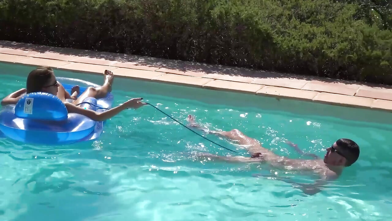 Berenang