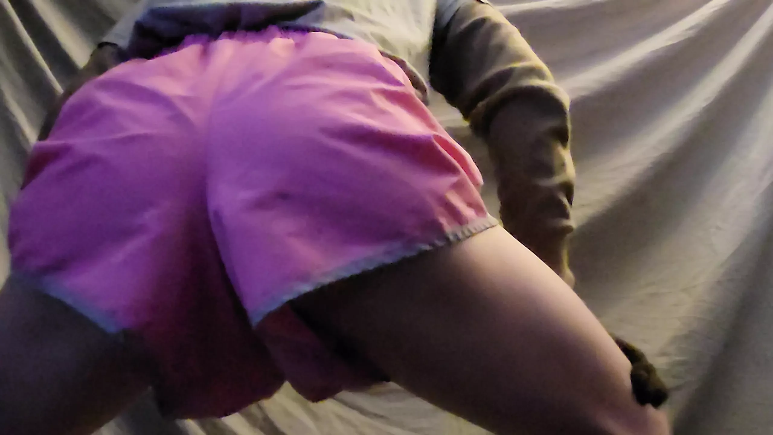 Twerking crossdresser