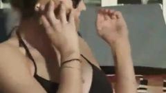 Alexandra Daddario peitos sexy