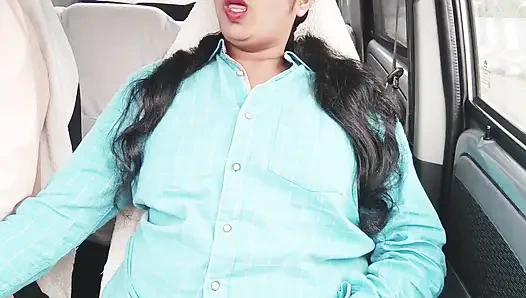 Üvey baba arabada seks Telugu edepsizce konuşuyor