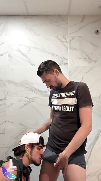hot daddy fucking sexy latino in public bathroom
