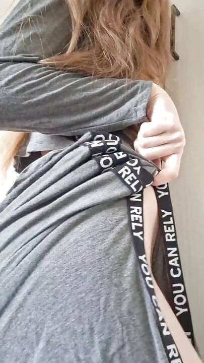 I've got a bit of a domestic kink, and I can keep a secret !