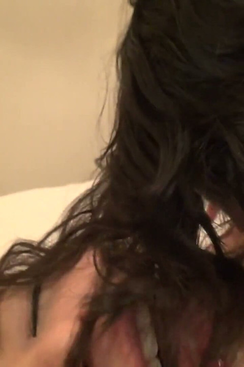 Instant Oral Ejaculation on a Masochistic Nail Artist! Relentless Assault with Vibrators & Thrusts, Feeling Pleasure and