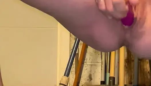 Squirting-schlampe MILF hautnah