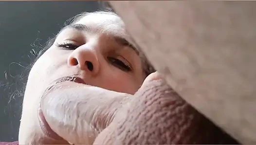 AncaLuxe - ich lutsche die ganze zeit stiefvater, wenn wir auf einer langen Straße fahren, entspannen sie sich beim fahren