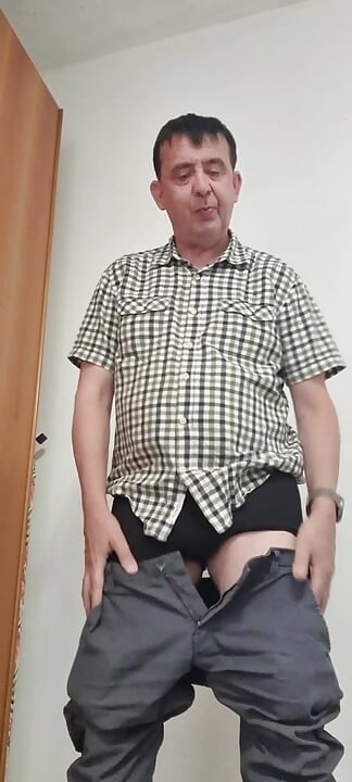 Another striptease