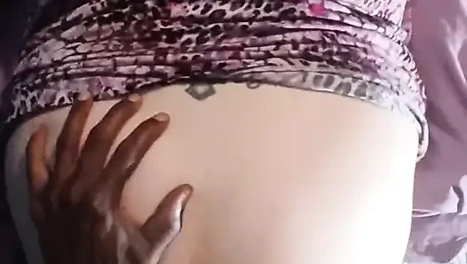 Pov me ngentot pantat bahenol cewek kulit putih ini sampai dia mengerang keenakan