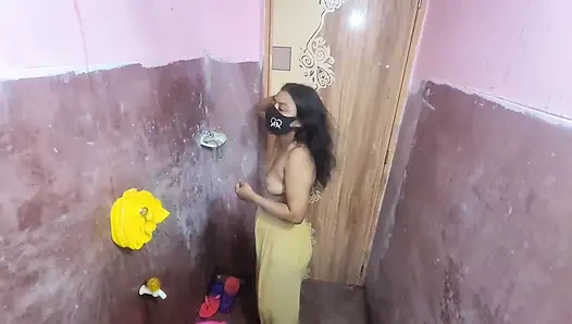 Viral sexy video of a Bangladeshi stepsister