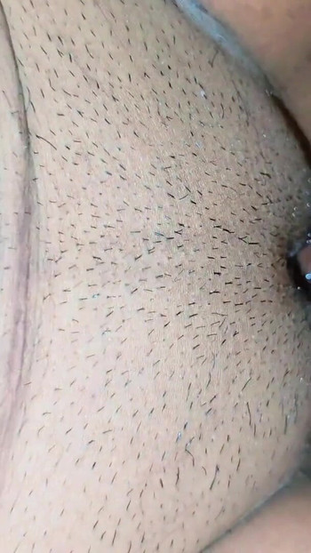 Spektakularan trenutak iz filma "Upoznaj moju djevojku nakon dugo vremena - prekrasna dama s velikom guzicom Latina🥵"