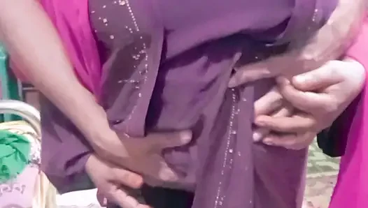a nibroar beautiful  wife blowjobs and dogystile fucked  pussy.