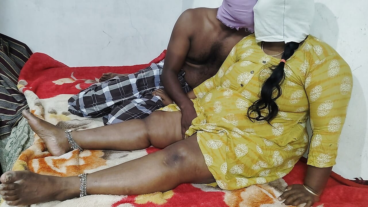 Indian aunty hard fucking in husband very hot tamil house wife