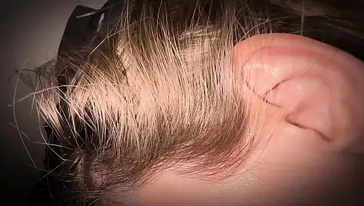 Verified Amateurs: Mahasiswa berkemah. Suara berisik. Kita dalam kegelapan.