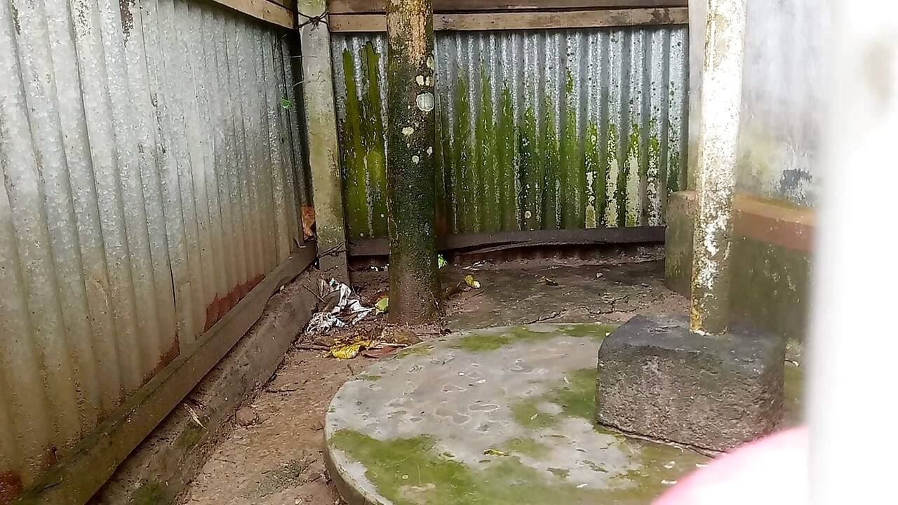 Hardcore doggy style sex  an Indian stepmother and her stepson after he sees her urinating while bathing outdoors