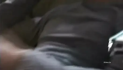 Seks oyuncağı gibi kullanılan ve istismar edilen kadınlar sikiliyor ve kötü muamele ediliyor