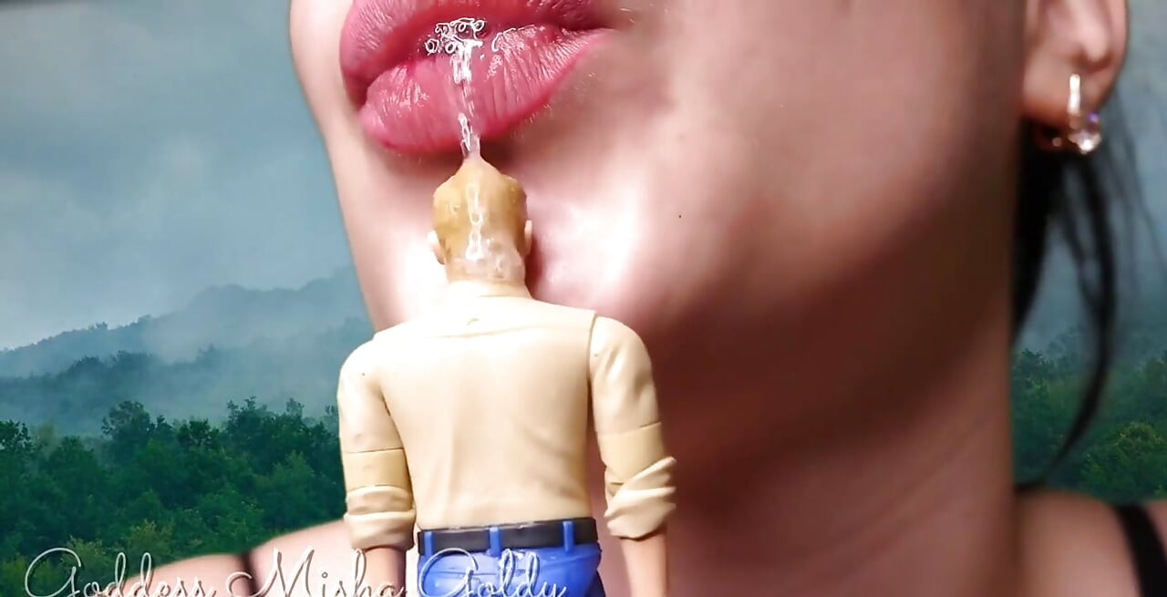 Powerful and Sexy Giantess Is Hungry, and Today Little Human Is My Slave! He Smells so Tasty! Did He Want to Be a Part