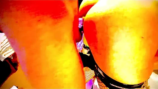 Жене-шлюхе нужен член