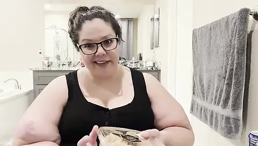 Plump Paradise: snack und chat