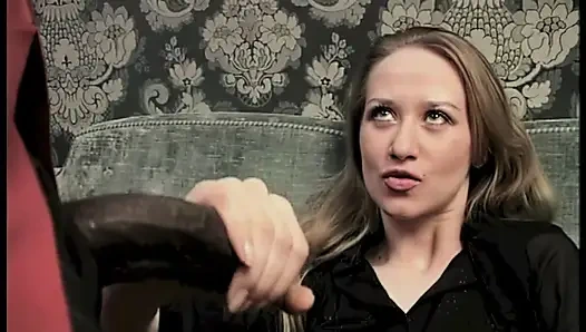 Diese Anspruchsvolle Puppe Will Einfach Nur Einen Schwarzen Schwanz