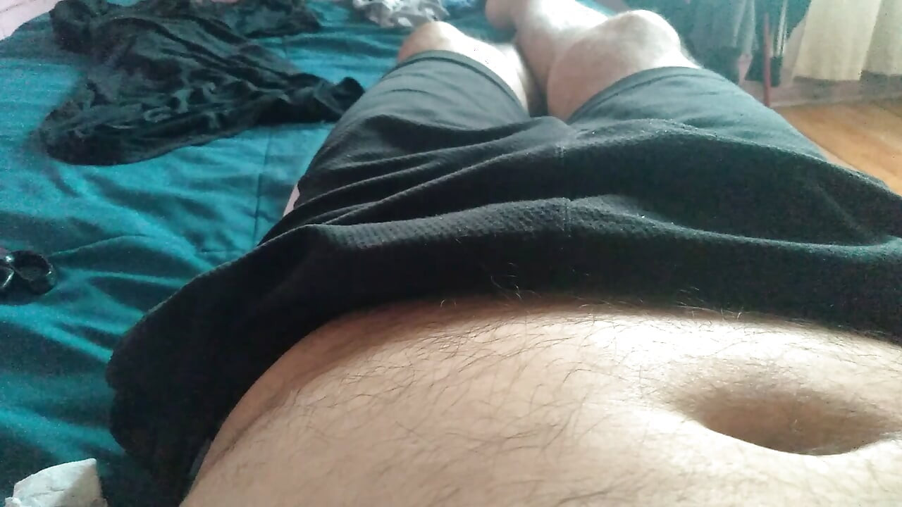 Mature man wants a bottom for some good rough sex