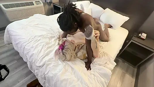 Tomboy hadi en iyi arkadaşımız arkadaş bölgemiz